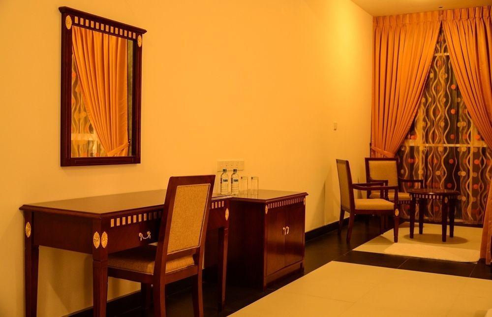 Marina Beach Passikudah Extérieur photo