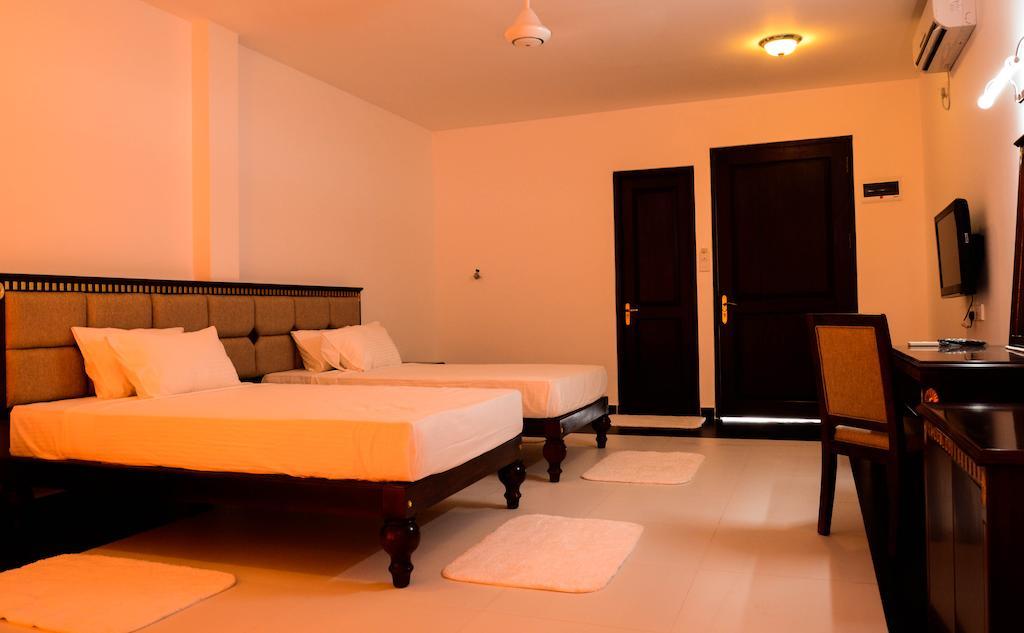 Marina Beach Passikudah Chambre photo